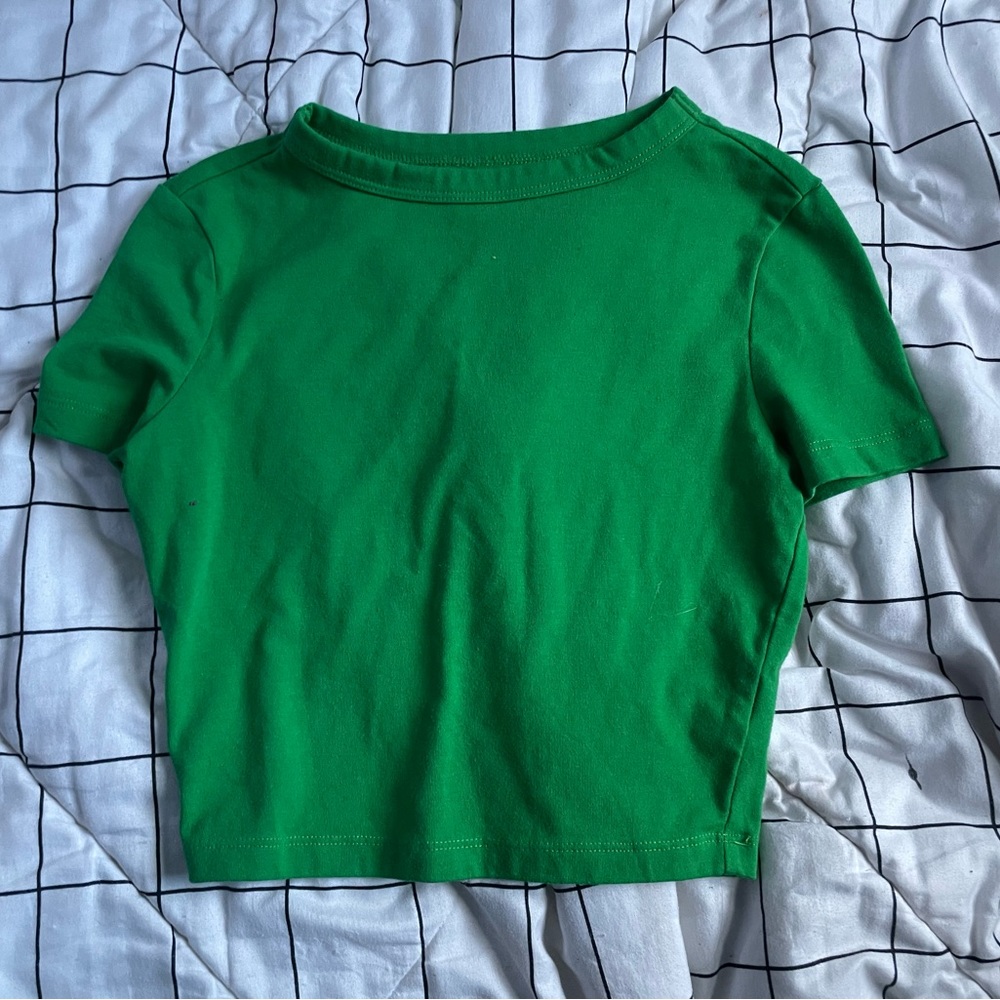 only worn once for a dance performance, not my style